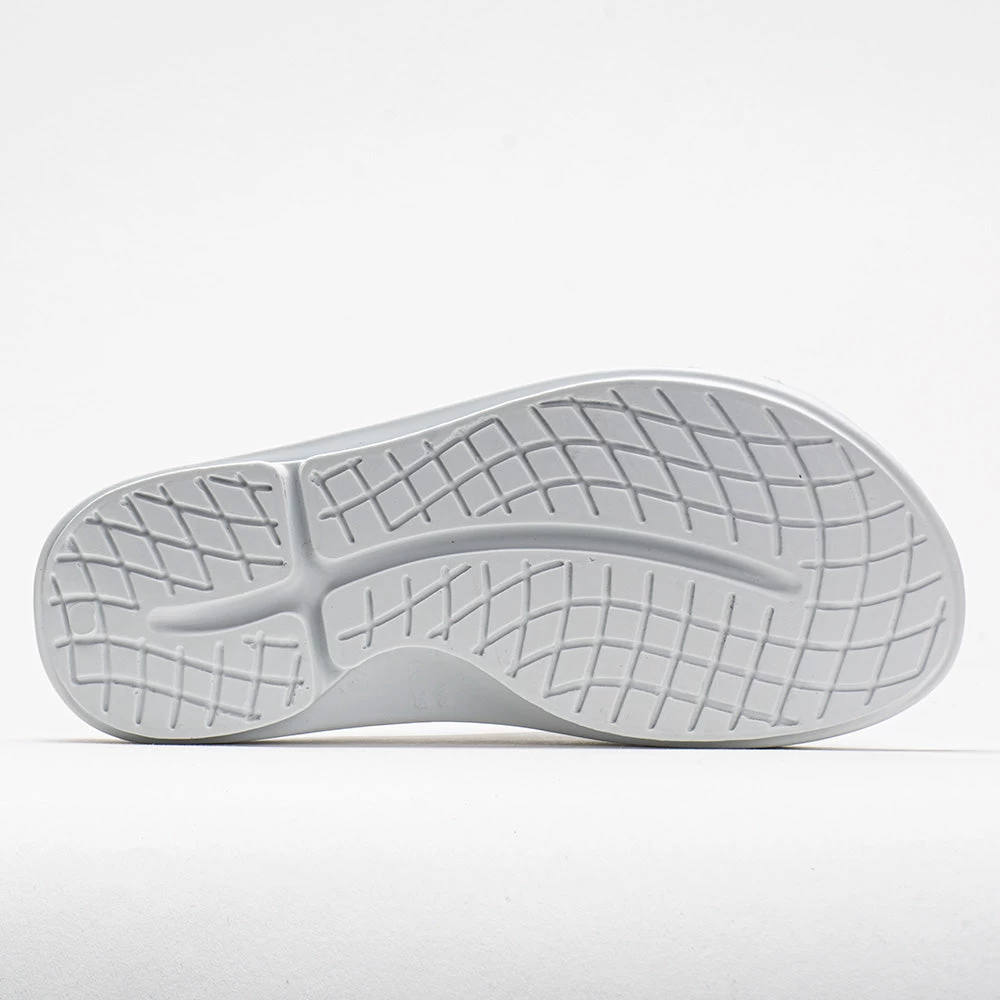 OOFOS OOahh Luxe Women's White 6 OOFOS OOahh Luxe Women's White - Image 4