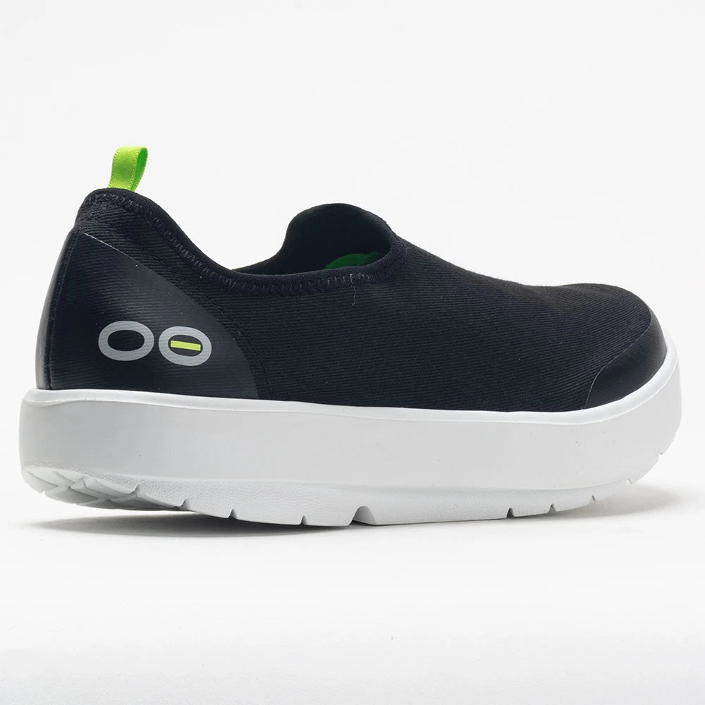 OOFOS OOmg EeZee Women's White/Black 8 OOFOS OOmg EeZee Women's White/Black - Image 6